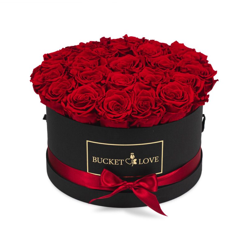 Liebe in Black_Bucket Love_5