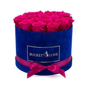 Pretty Lady (forever roses)