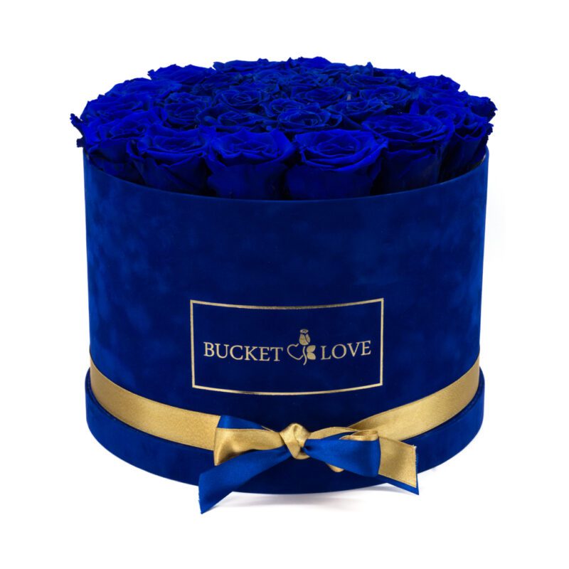 PRINCE-CHARMING_30_GLAMOUR_Bucket-of-Love_preserved-roses_240-EUR