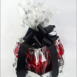 4 small red candles