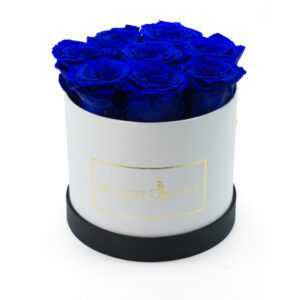 17-5_Bucket-of-Love_eternity-roses